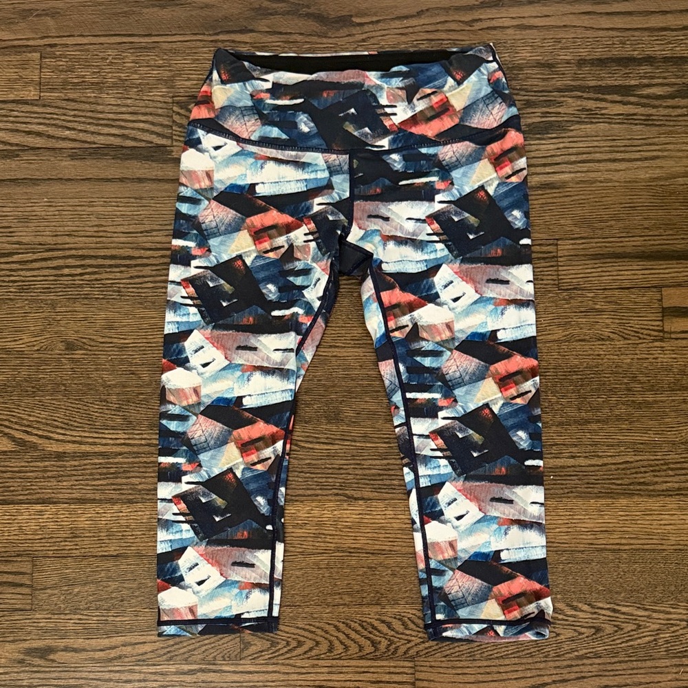 Stylish Multicolor capri Leggings
